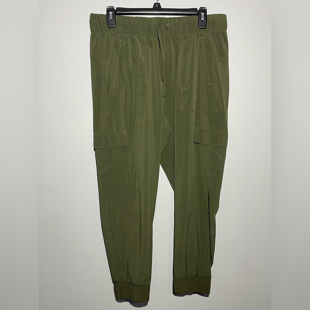 All in Motion Olive Green‎ Track Pants